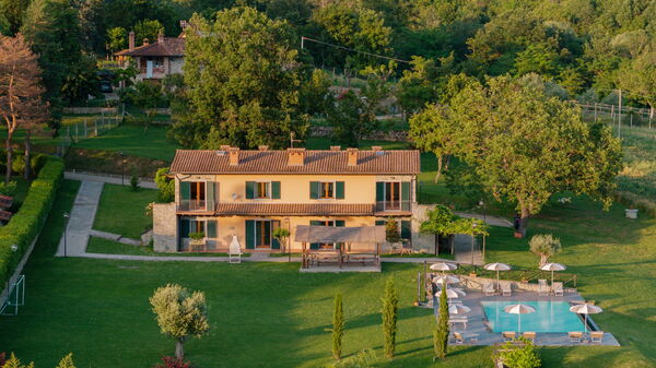 Casale Daniele: all'aperto, Piscina