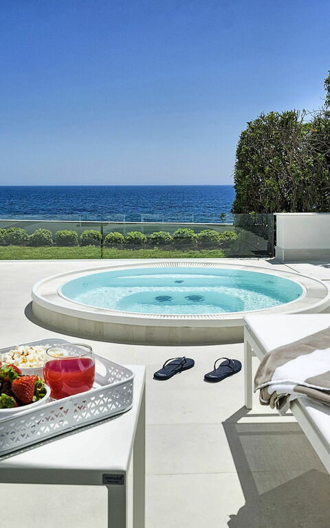 Marisol: all'aperto, Idromassaggio