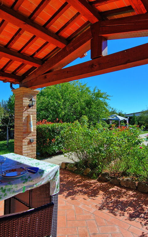 Casale Tiziano: Balcone / Terrazza / Patio