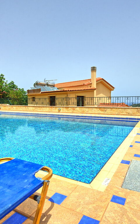 Villa Sevi Grande: Piscina