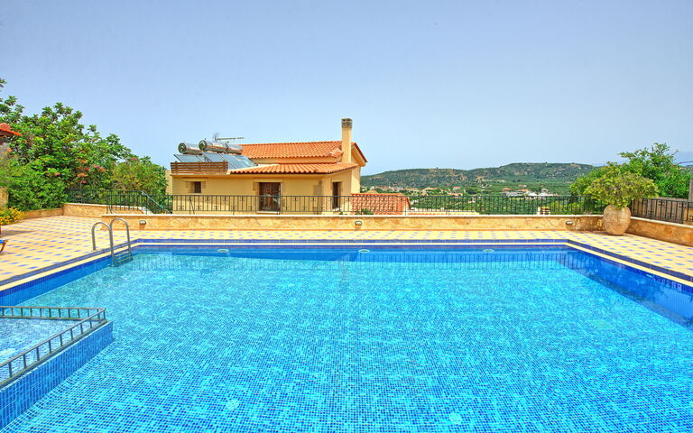 Villa Sevi Grande: Piscina