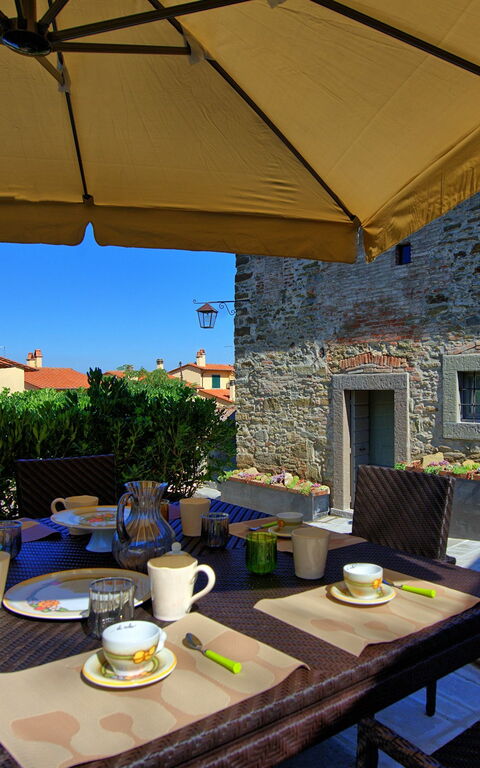 Casa La Fonte: Balcone / Terrazza / Patio, Giardino