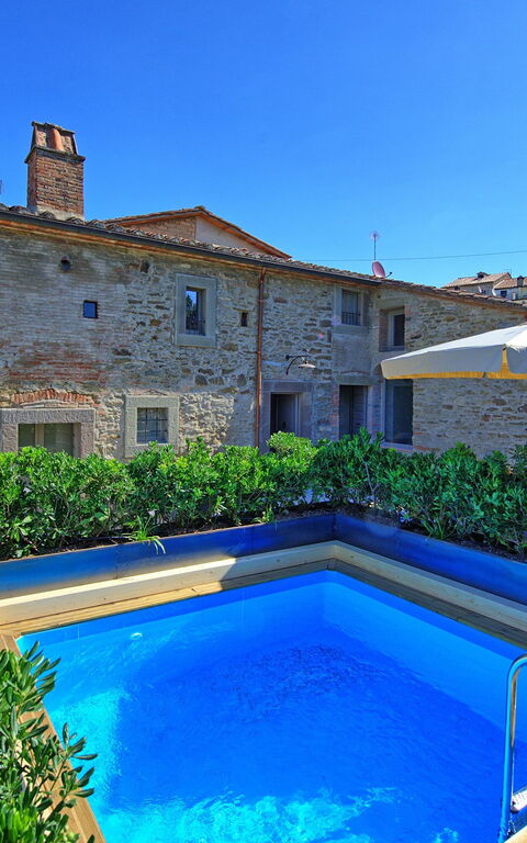 Casa La Fonte: all'aperto, Piscina