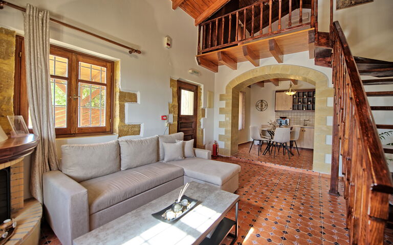 Villa Romantic Sevi: Soggiorno