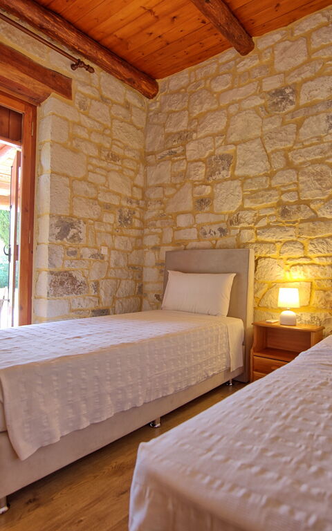 Villa Vrisses: Camera da letto