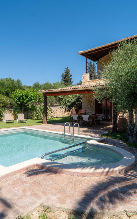 Villa Vrisses: all'aperto, Balcone / Terrazza / Patio, Esterni, Giardino, Piscina
