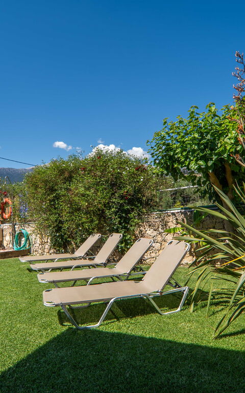 Villa Vrisses: all'aperto, Esterni, Giardino, Piscina