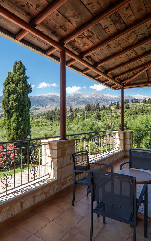 Villa Vrisses: all'aperto, Balcone / Terrazza / Patio, Esterni, Piscina