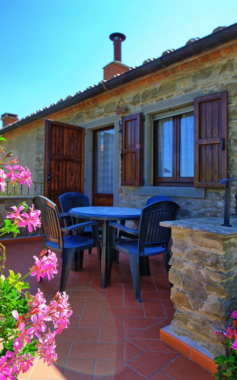 Borgo Veronica: Esterni