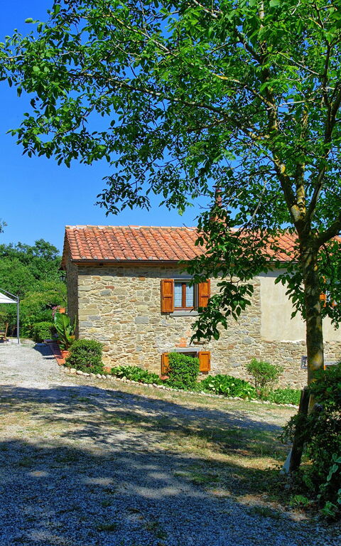 Borgo Veronica: Esterni