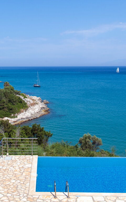 Beachfront Villa Seasun: all'aperto, Piscina, Vista Panoramica