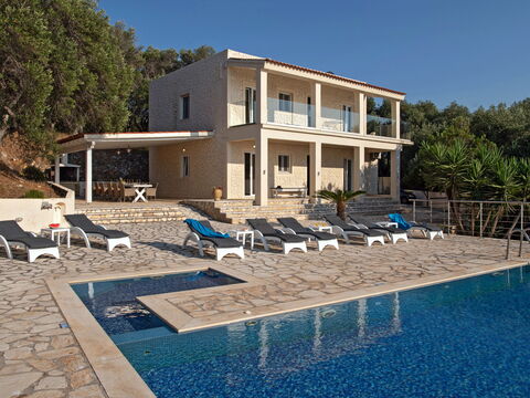 Beachfront Villa Seasun