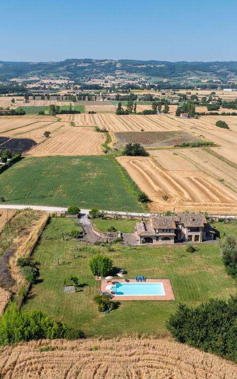 Villa Assisi: all'aperto, Esterni, Giardino, Piscina, Vista Panoramica