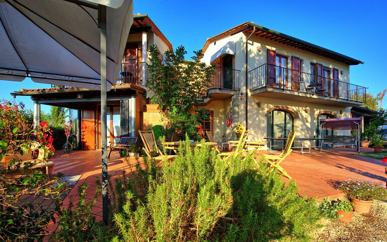 Casa Vasco: all'aperto