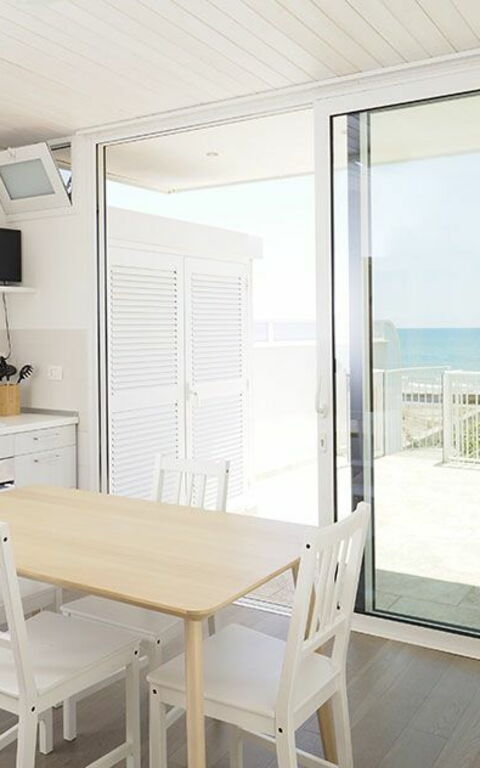 Villa Ariel: Cucina, Sala da pranzo, Soggiorno