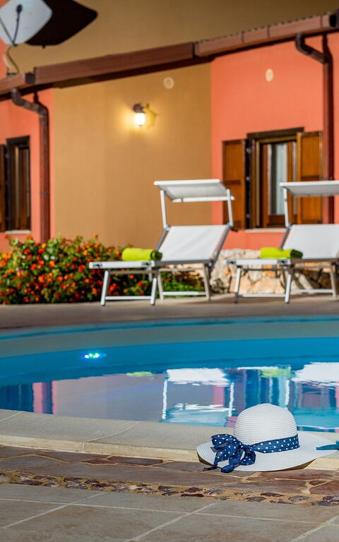 Villa Del Golfo: Piscina