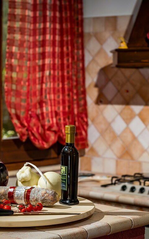 Villa Del Golfo: Cucina, Sala da pranzo, Soggiorno