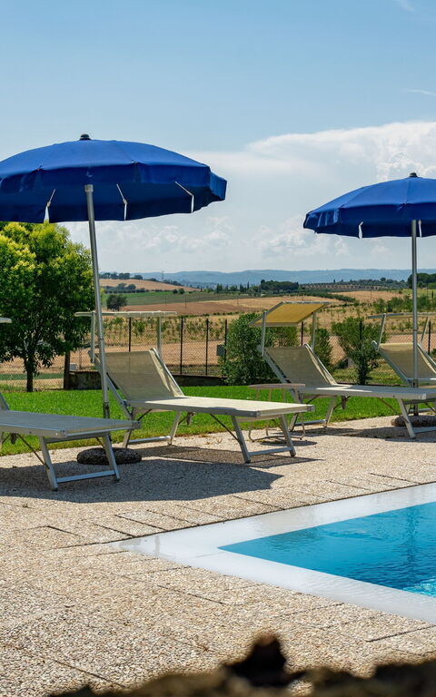 Casale Miro: all'aperto, Esterni, Piscina