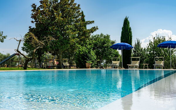 Casale Miro: all'aperto, Esterni, Piscina