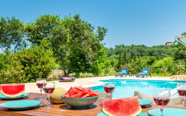 Beach Villa Joanna: all'aperto, Giardino