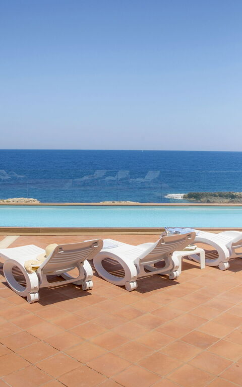 Villa Ala: all'aperto, Piscina