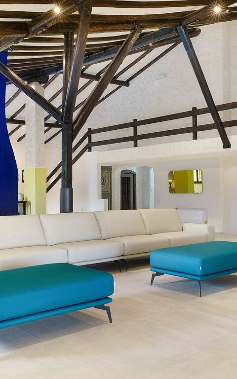 Blu Moon: Soggiorno, Stanza Comune