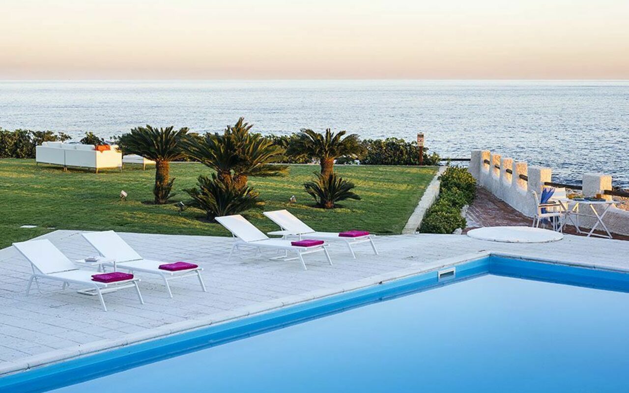 Blu Moon: all'aperto, Giardino, Piscina, Vista Panoramica