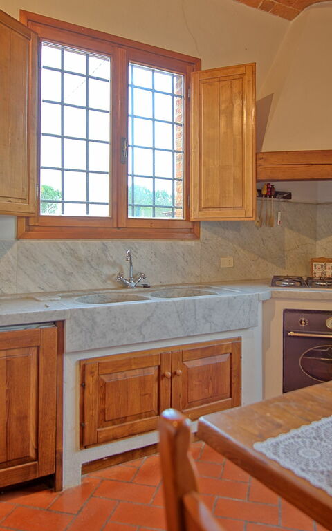 Casale Chiara: Cucina, Sala da pranzo