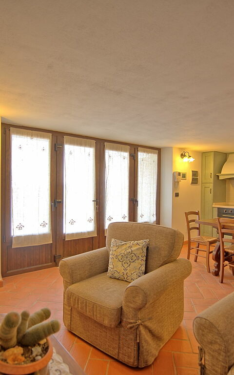 Villa Farneta: Cucina, Sala da pranzo, Soggiorno