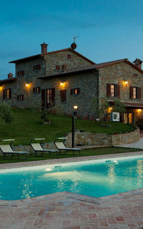 Villa Farneta: Piscina