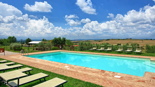 Villa Farneta: Piscina