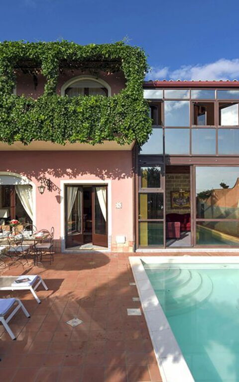 Villa La Boheme: Piscina