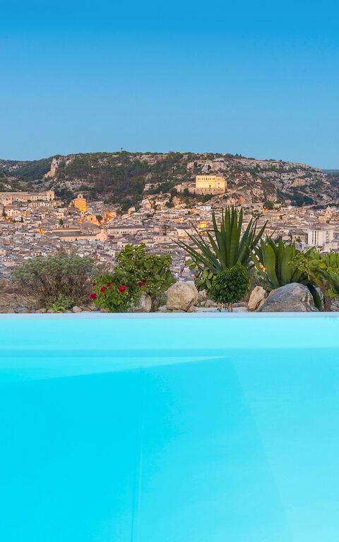 Villa Luna: all'aperto, Esterni, Piscina