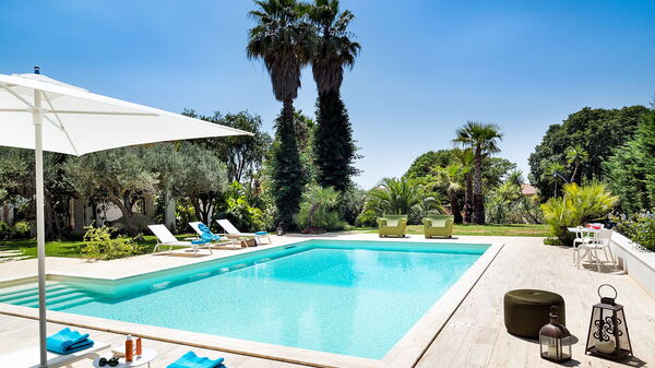 Villa San Ciro: Piscina