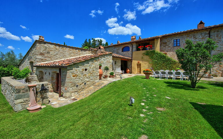 Villa Sonia: all'aperto