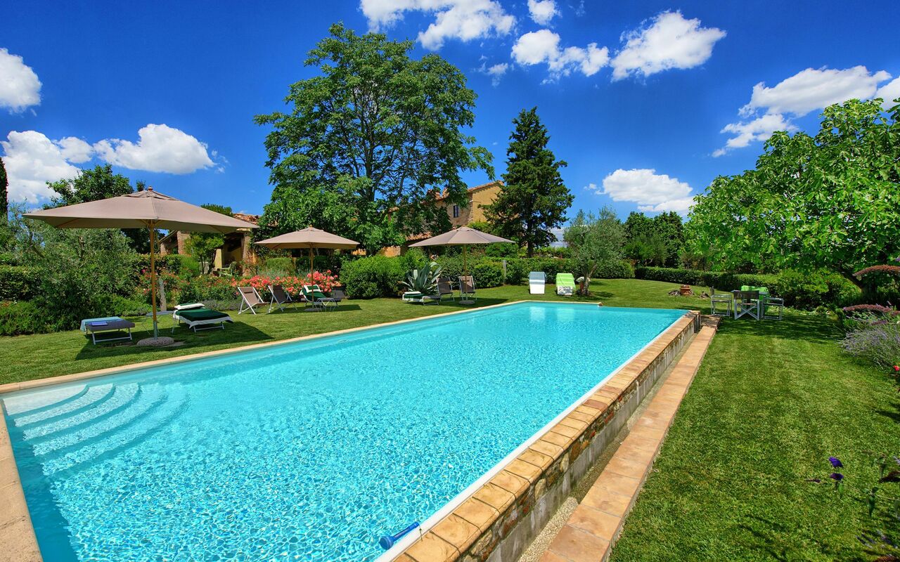 Villa Sonia: Piscina