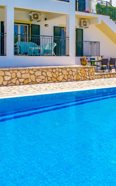 Villa Di Giovanni: Piscina