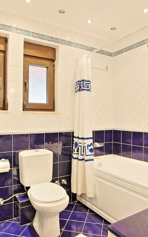 Acharavi Beach Villa: Bagno