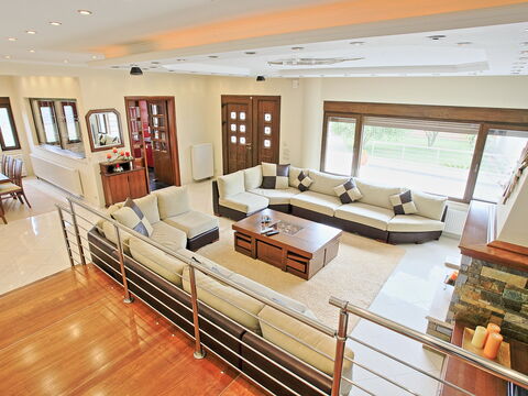 Acharavi Beach Villa