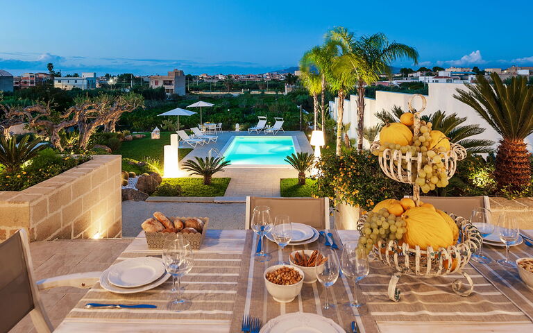 Villa Pigna Bianca: all'aperto