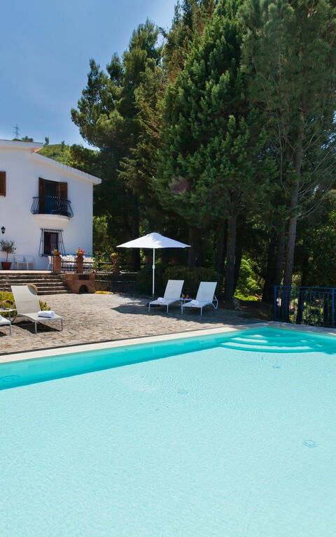 Villa Rocca: Piscina