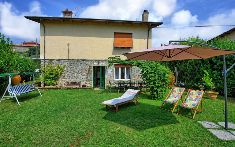 Casa Al Bosco: Giardino