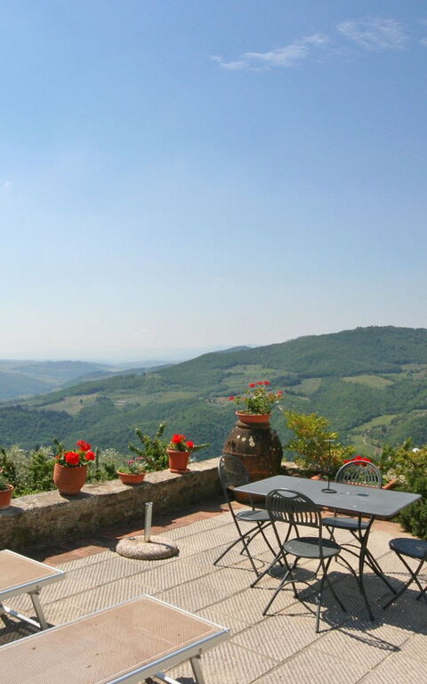 Casalta: all'aperto, Esterni