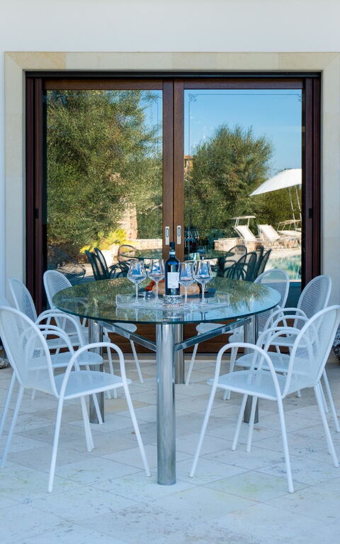 Villa Modigliani: all'aperto