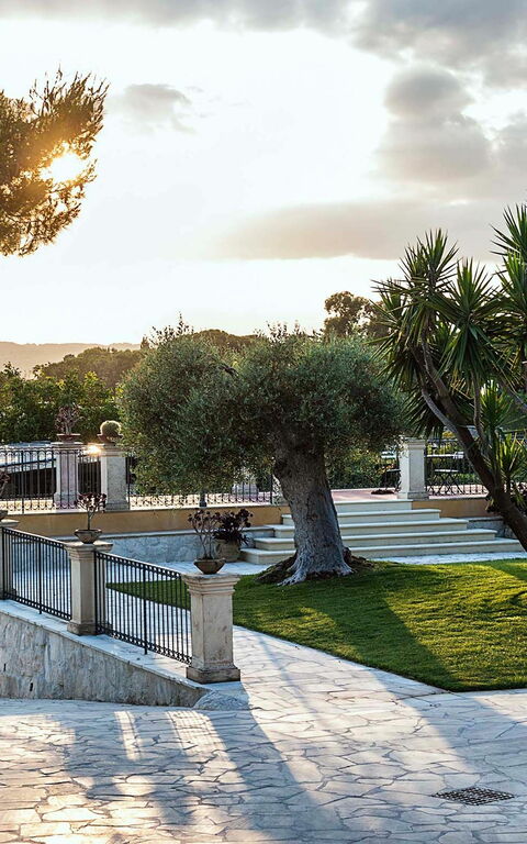 Villa Carolina: all'aperto, Giardino