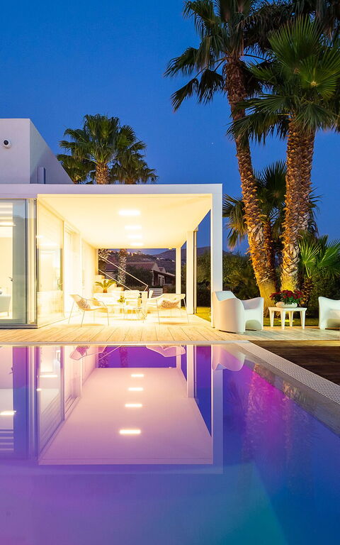 Villa Bellini: Piscina