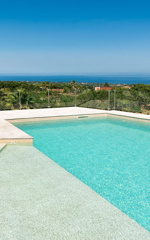 Villa Torre Etnea: Piscina