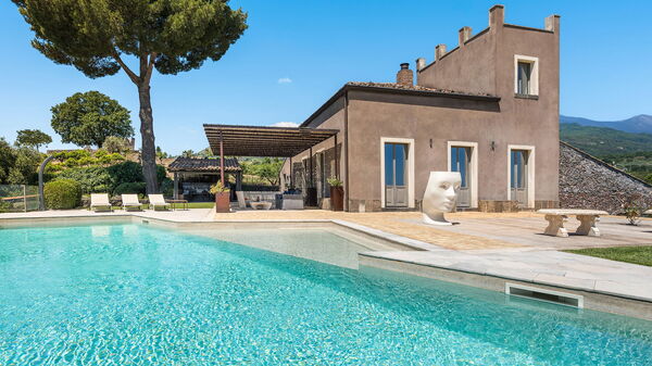 Villa Torre Etnea: all'aperto, Esterni, Piscina