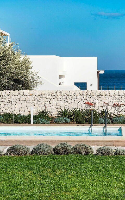 Villa San Lorenzo Rosmarino: all'aperto, Piscina