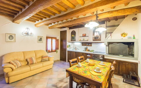 Alloggio Argento: Cucina, Sala da pranzo, Soggiorno